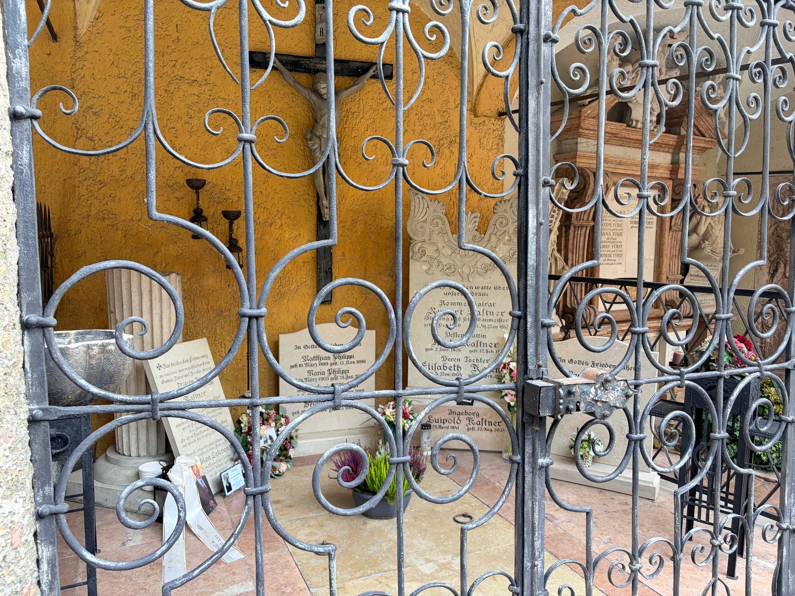 Post image 8