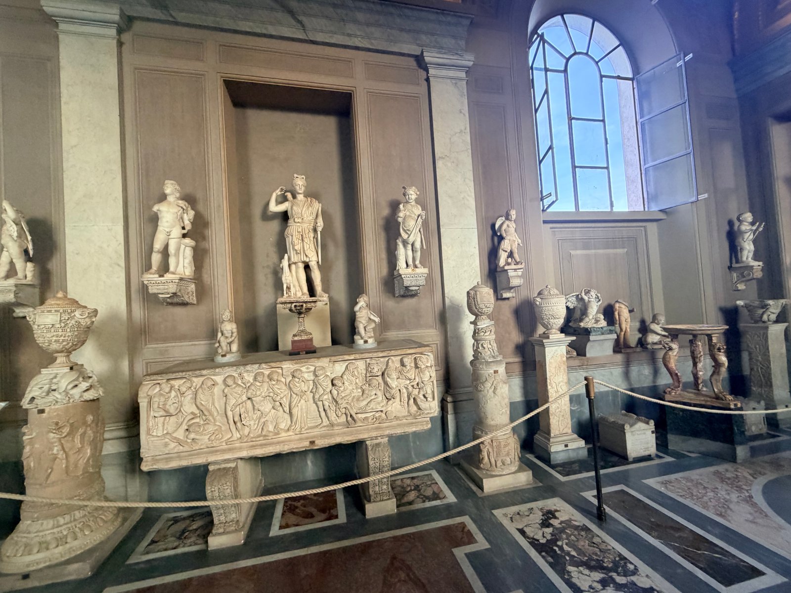 Post image 12